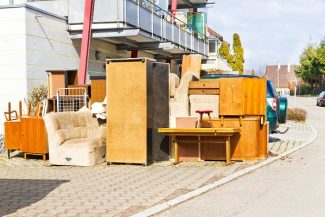 Entrümpelung Möbel Straßenrand